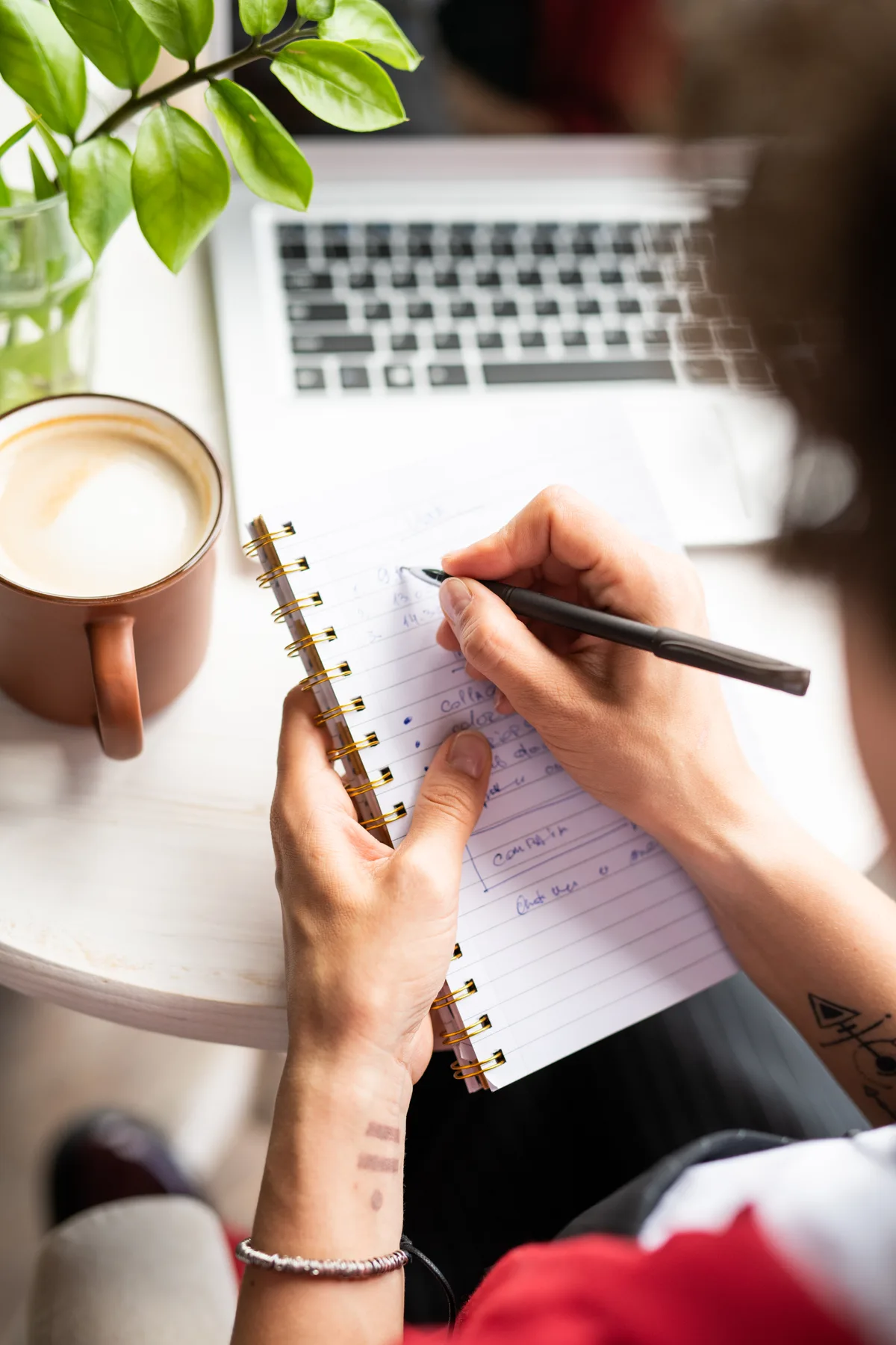 Clean monthly bookkeeping at AnalytIQ