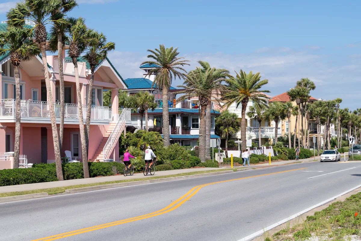 Beachfront homes in Florida owned by Canadian snowbirds