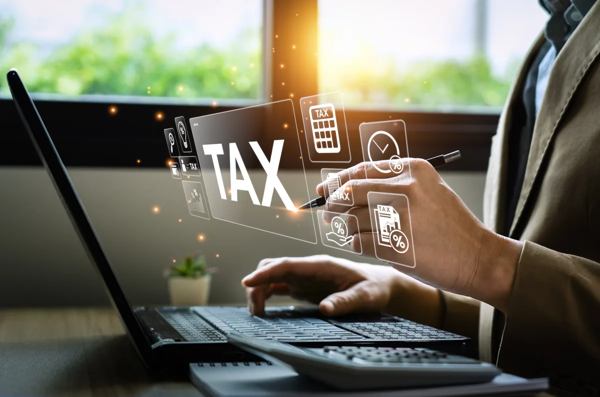 Calculating cross-border tax preparation fees